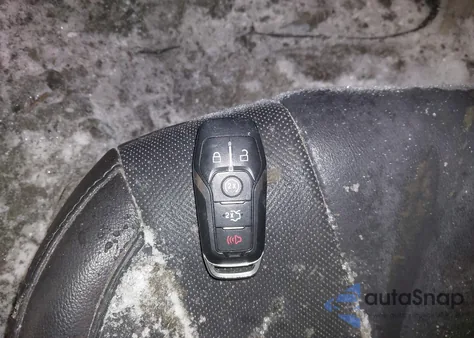 2016 Ford Fusion Energi Titanium from USA, damaged, VIN 3FA6P0SU7GR190207